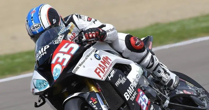 Superstock 1000 Donington: De Rosa su Canepa nelle FP1
