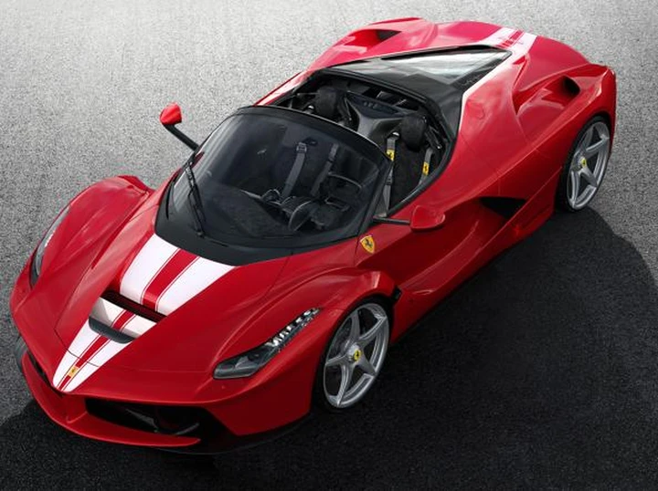 LaFerrari Aperta battuta all'asta per 8,3 milioni di euro, è record