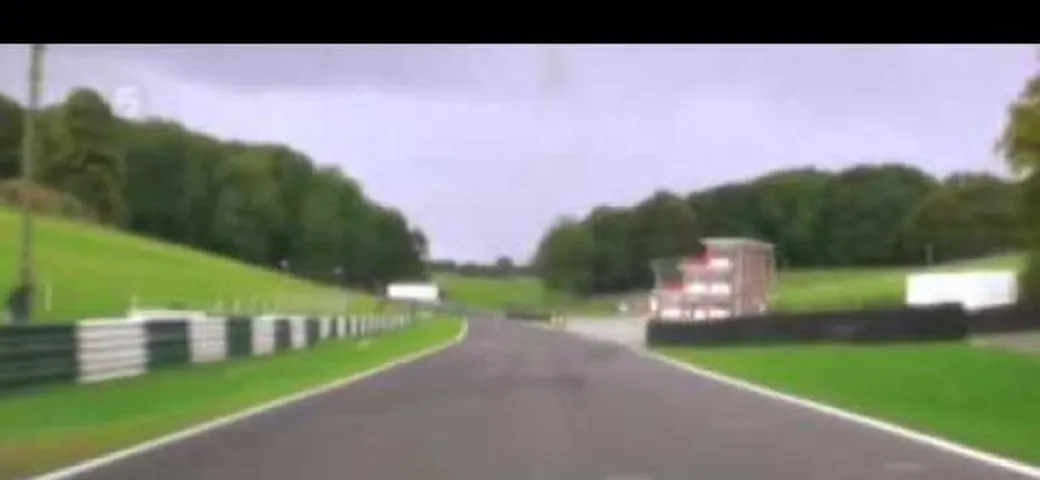 Video Fifth Gear: Audi RS5 VS Mercedes C63 AMG Coupè