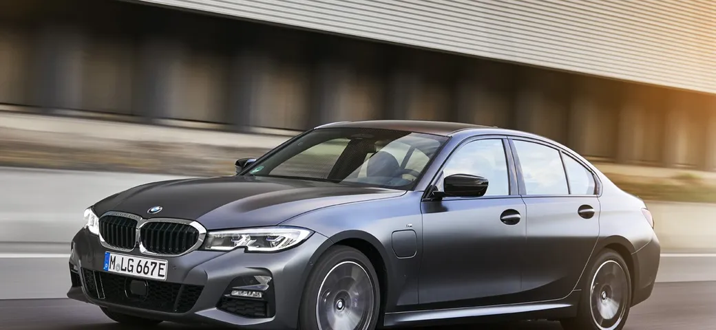 BMW Serie 3 2022: nuove indiscrezioni sul restyling