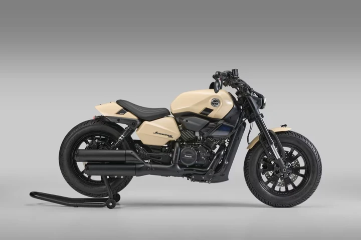 Benelli Leoncino Bobber 400: il fascino muscoloso della nuova bobber italiana ad Eicma 2024