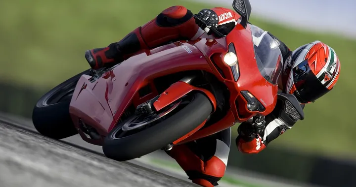 Ducati 1098: la moto del giorno #motoblogapproved