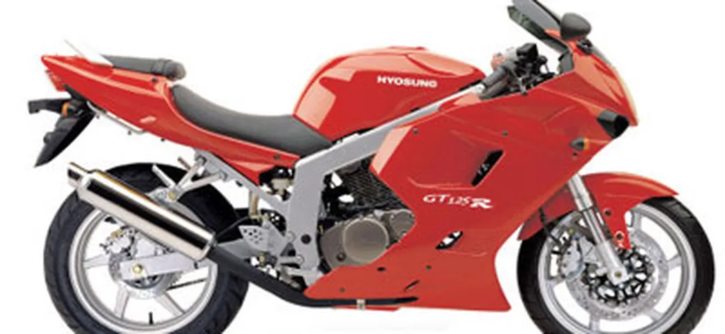 Hyosung GT 125 R bicilindrico