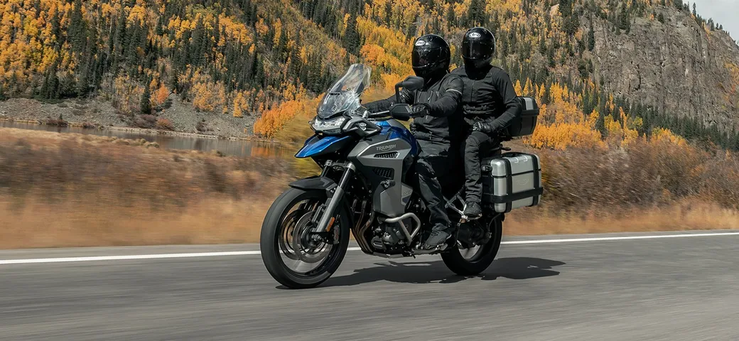 Triumph Adventure Experience, ecco le tre formule: come partecipare e quanto costa