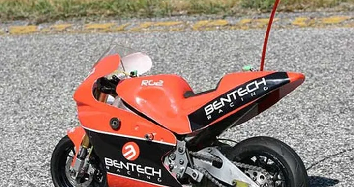 Moto radiocomandata Bentech