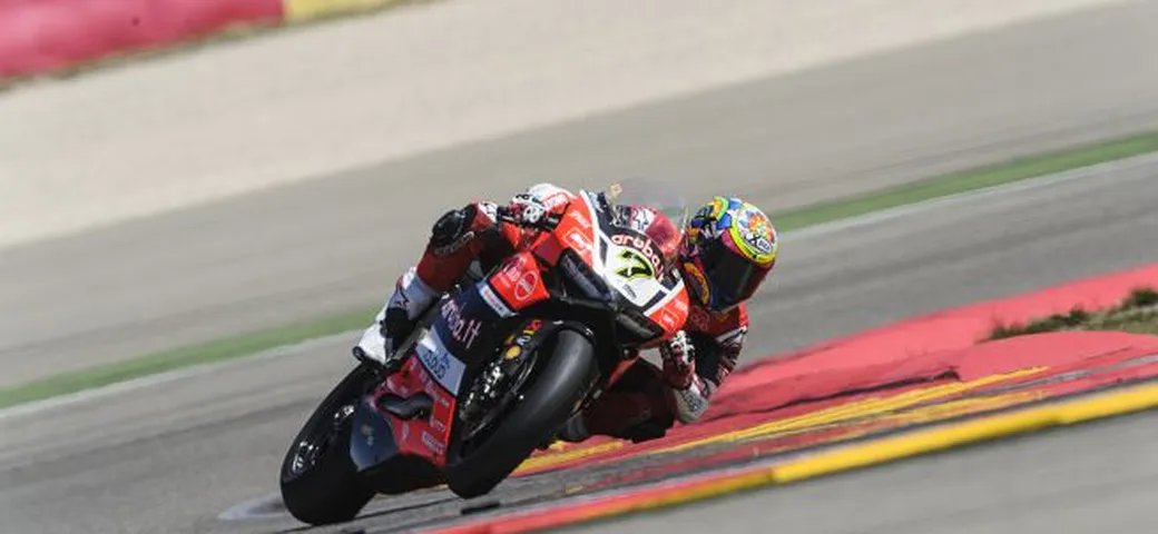 Sbk Aragon, la “doppietta” di Chaz Davies riapre il mondiale. Ducati alza … l’asticella