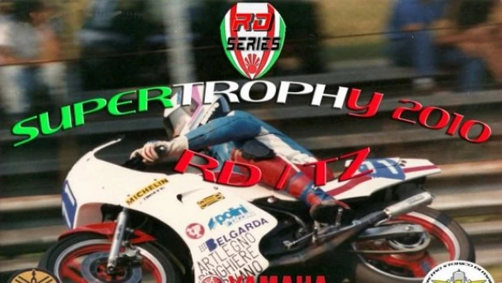 Yamaha Supertrophy RD e TZ 2010