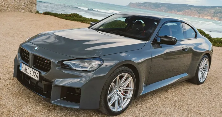 Nuova BMW M2 2025: aggiornamenti di potenza e stile
