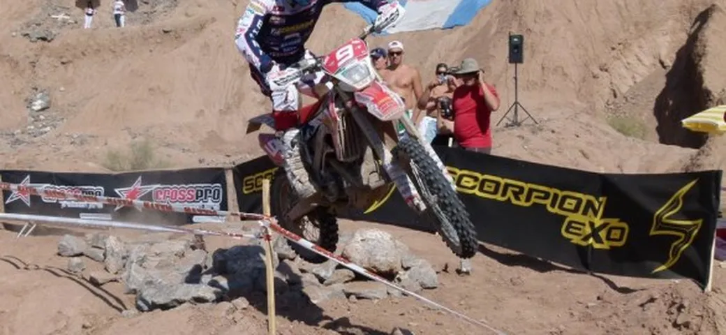 Antoine Meo a punteggio pieno nel Mondiale Enduro, grande vittoria di Salvini nell'E2