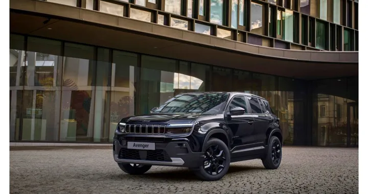 Nuova Jeep Avenger Black Edition, in promo a 26.200 euro