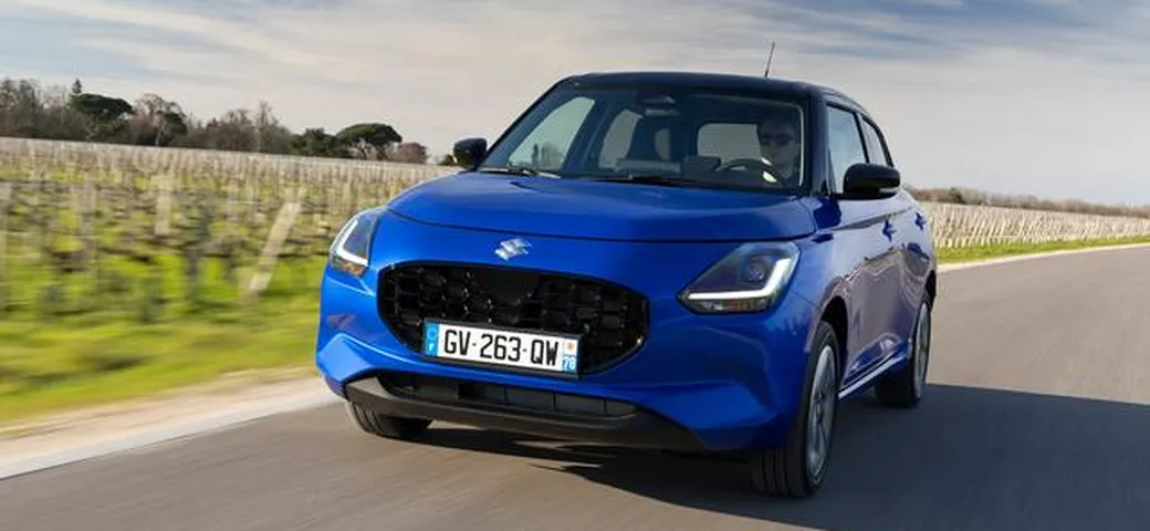 Suzuki Swift Hybrid, porte aperte e vantaggi per neopatentati
