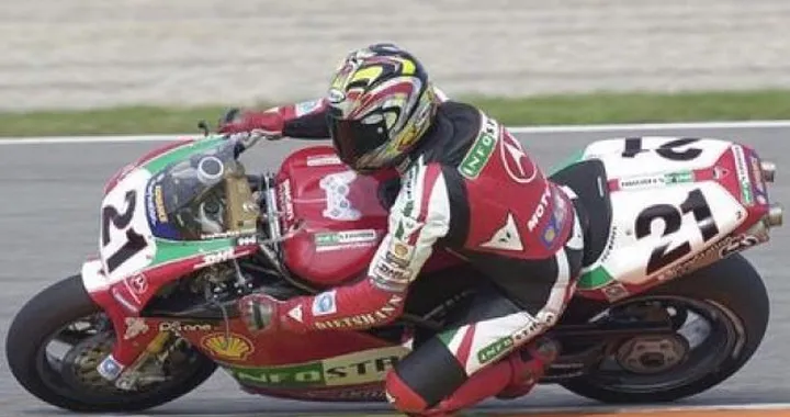 Troy Bayliss: Imola in festa per il Re delle derivate