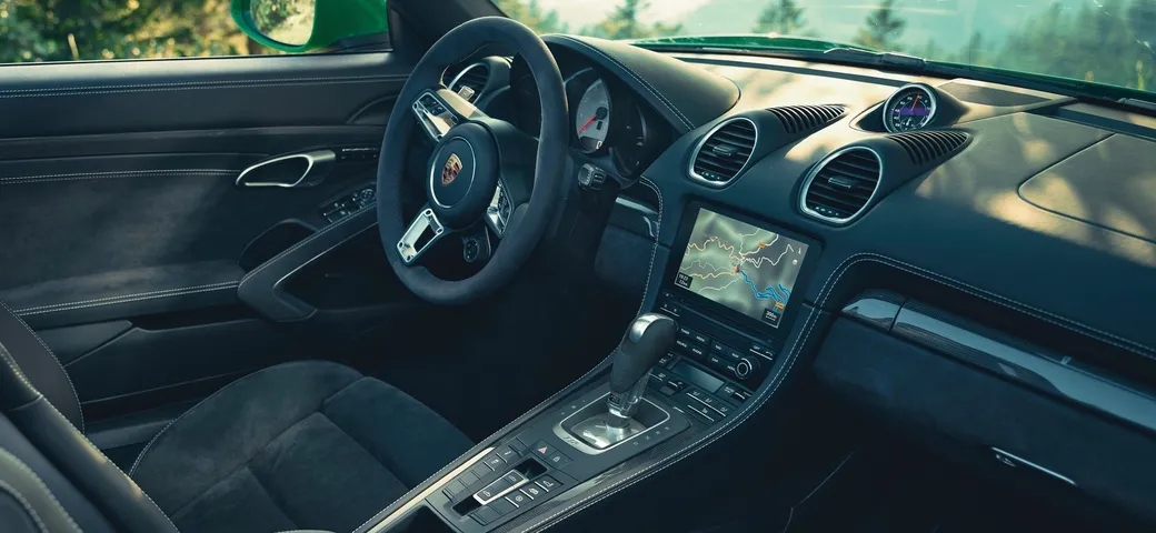 Porsche: cambio PDK anche per le 718