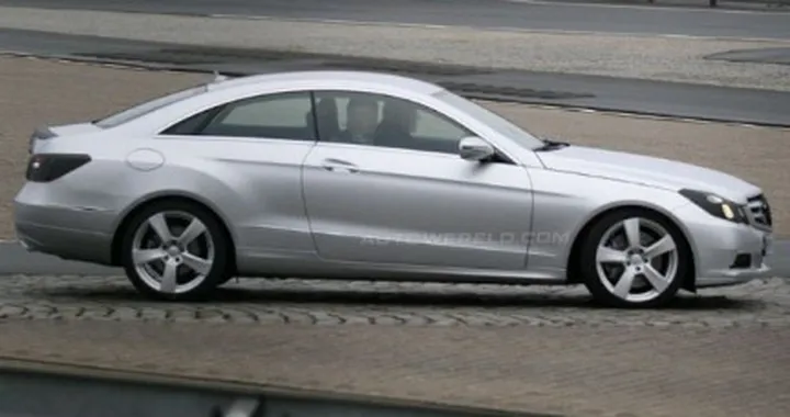 Mercedes Classe E Coupé: debutto già a Ginevra