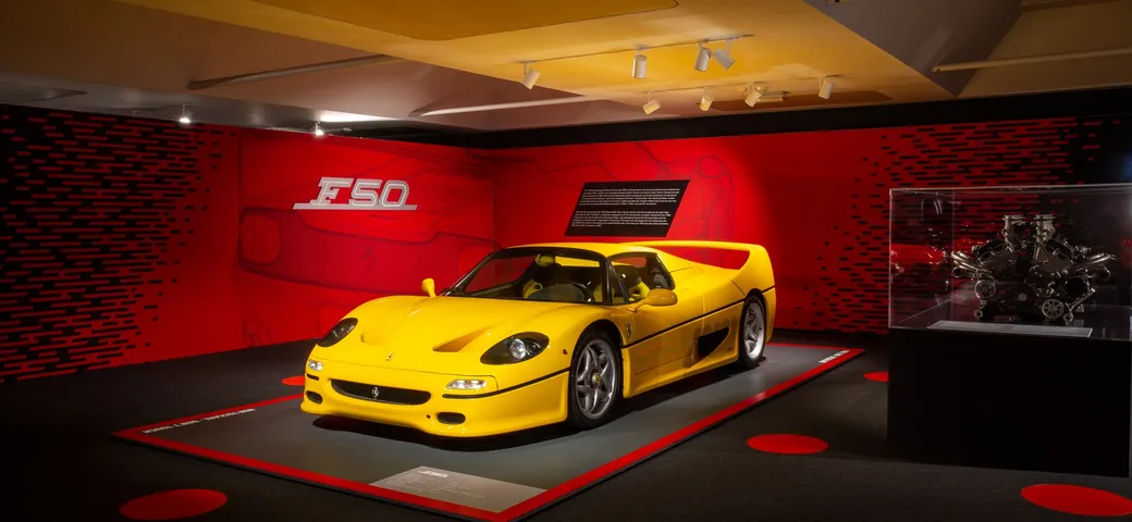 Ferrari F50: la F1 stradale del cavallino festeggia i 30 anni