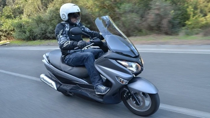 Suzuki Burgman 200 ABS 2015: il nostro test su strada