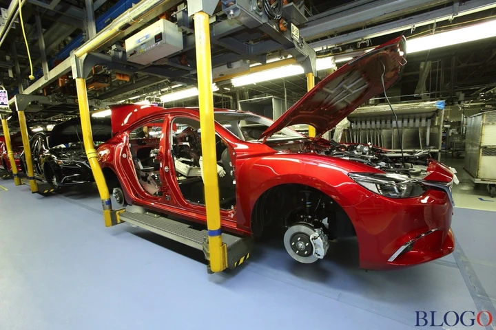 Non solo crisi: viaggio nella nuova Mazda, la Casa che visse due volte