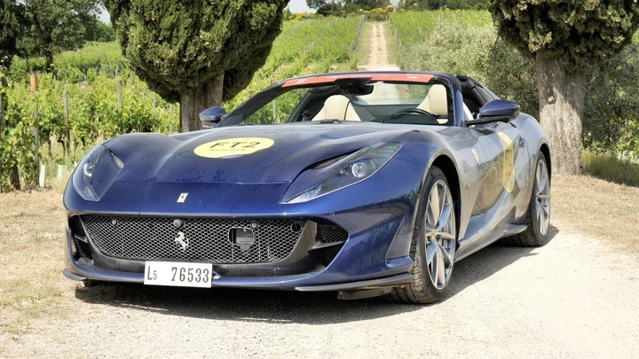1000 Miglia: vivere il Ferrari Tribute al volante della 812 GTS