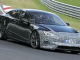 Tesla Model S, la nuova generazione compare al Nurburgring