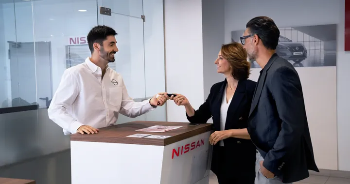 Nissan punta sulla tranquillità: garanzia fino a 10 anni e batterie coperte per 8 anni