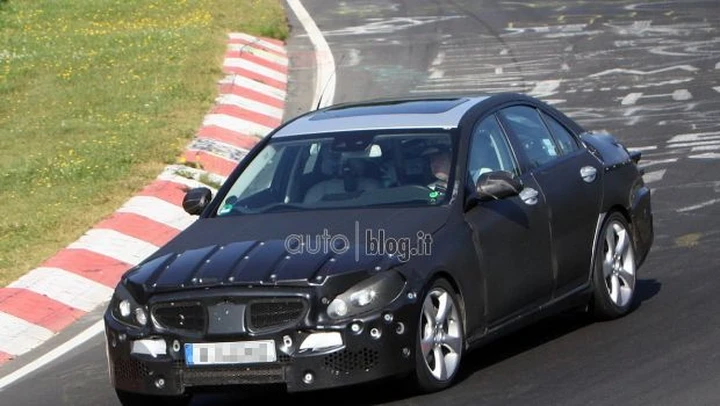 Nuova Mercedes Classe C My 2014: ecco i dettagli della W205