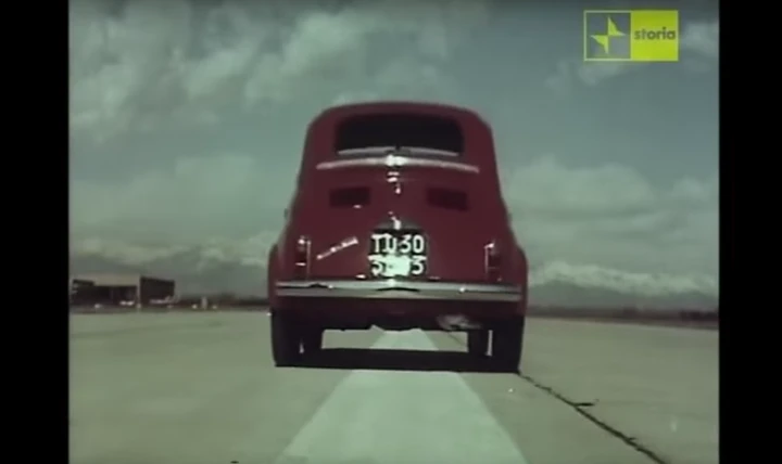 Auto e Pubblicità, “c’era una volta il Carosello”: Fiat 500