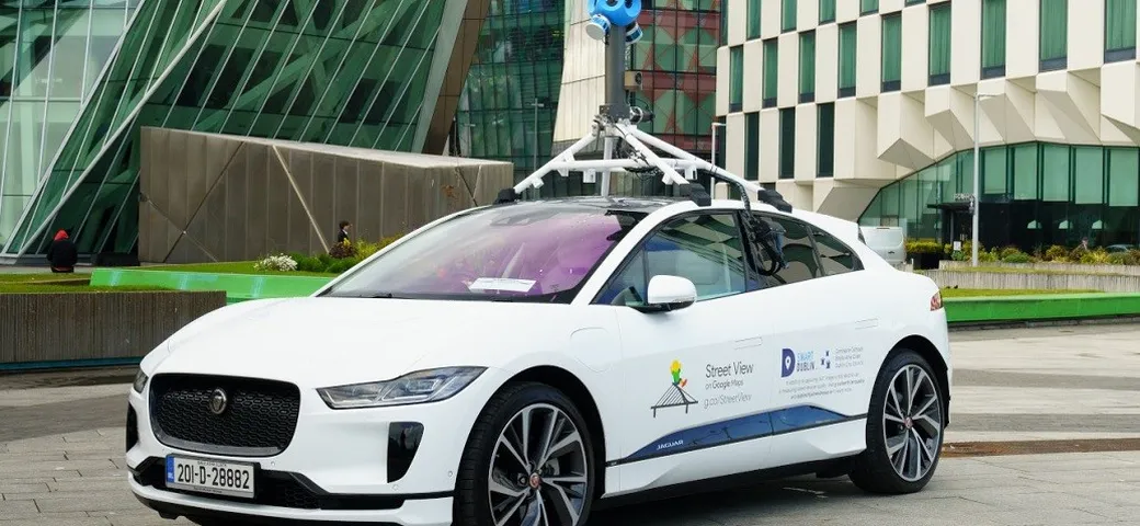 Jaguar I-Pace diventa la prima auto elettrica di Google Street View