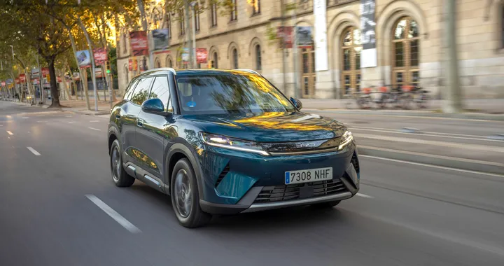 BYD ATTO 2 DM-i: la Super Hybrid che rivoluziona i SUV compatti