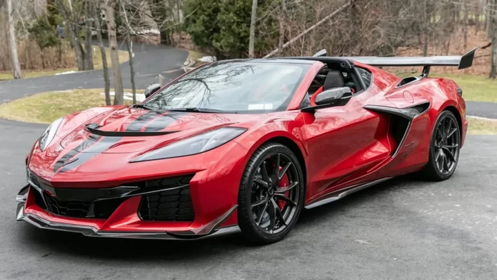 Vende una Corvette ZR1 dopo 80 km, ottiene surplus di 25mila dollari