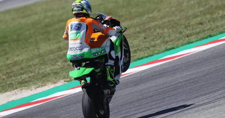  Supersport: Cluzel resta a piedi…