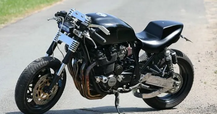 Special: Yamaha XJR1200 by Jens Finke