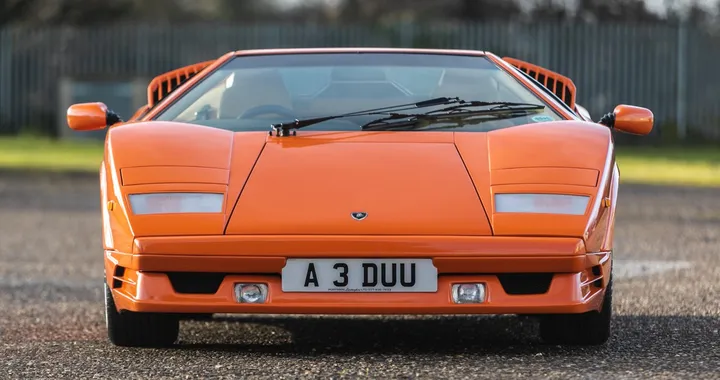 Lamborghini Countach 25th Anniversary da sogno all'asta in Inghilterra