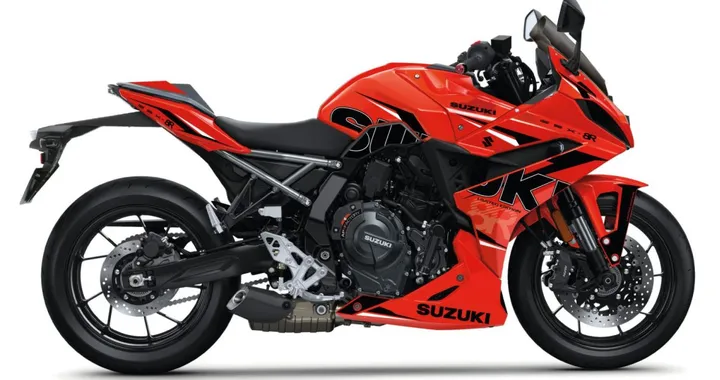 Suzuki GSX-8R: arriva la versione speciale Edition Anniversaire
