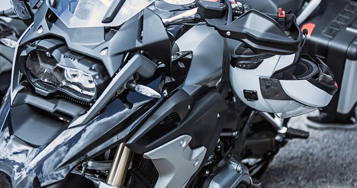 Mercato moto settembre 2024: scooter in crescita, settore elettrico in crisi