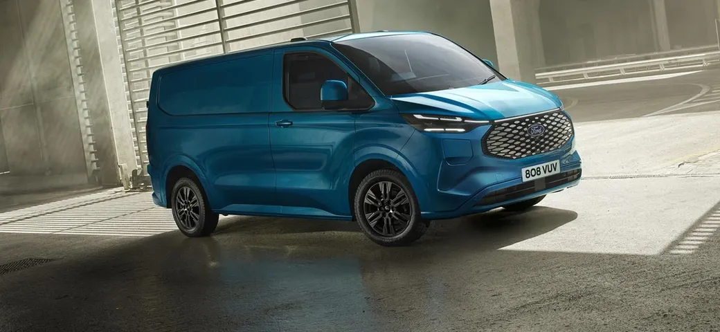 Ford Transit Custom 2023: svelato ad Hannover