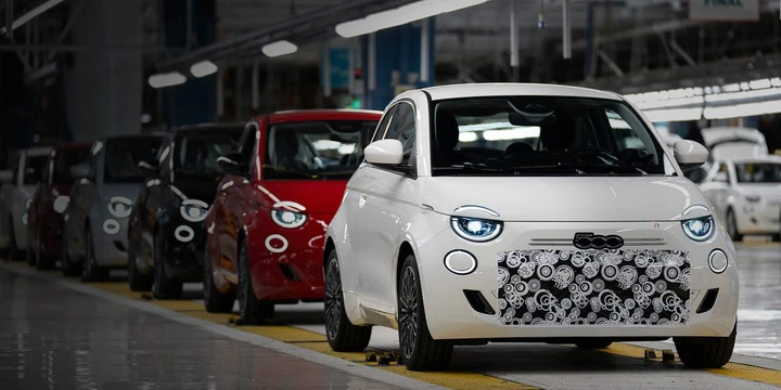 Mirafiori, incentivi fino a 110.000 euro per chi lascia: via 250 lavoratori