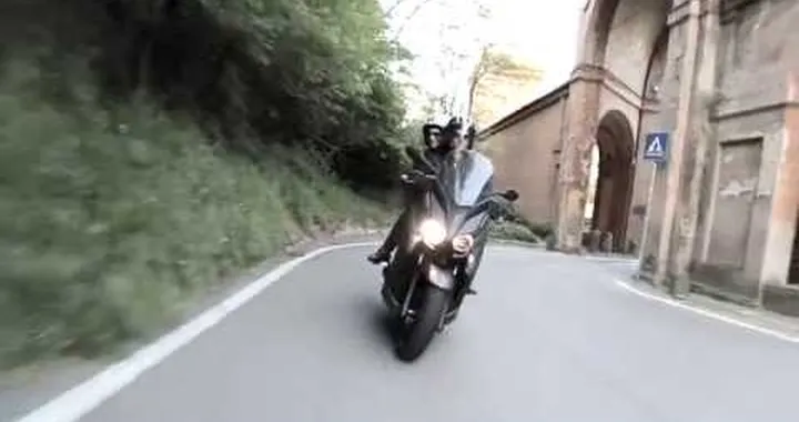 Nuovi Yamaha X-MAX 125 - 250 m.y. 2014