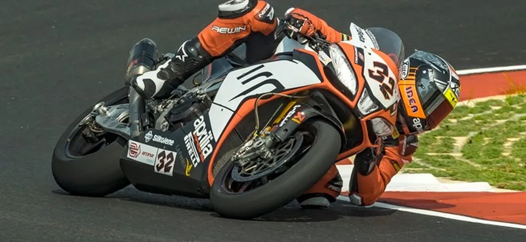 SBK Sepang 2016: Lorenzo Savadori 1° nelle FP2 (FP1 a Sykes)