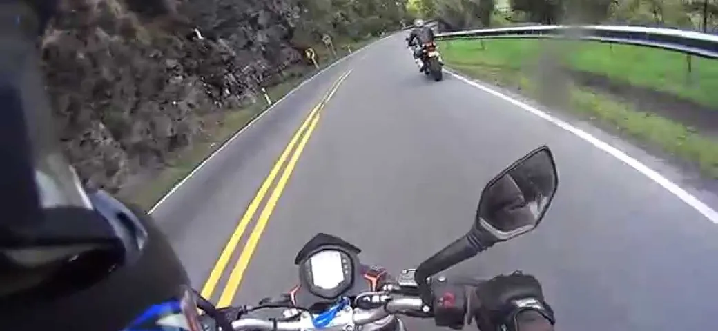 Best Moto Mannequin Challenge ?????