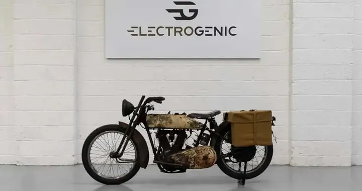 Dalle Harley ai Land Rover: i restomod elettrici di Jason Momoa