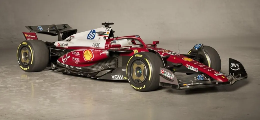 F1, Ferrari a Monza: omaggio a Lauda con una livrea storica