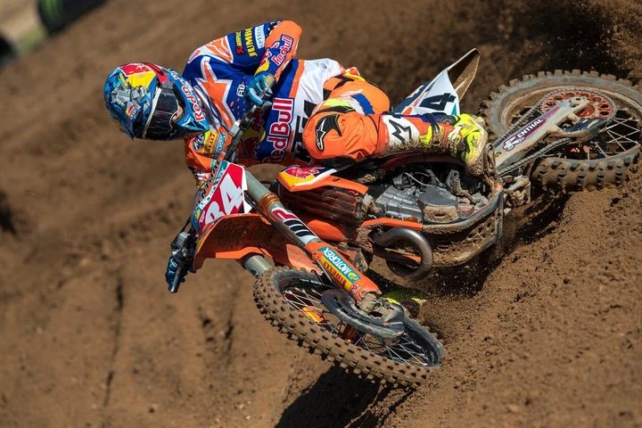 MXGP Lettonia 2018: Herlings batte ancora Cairoli