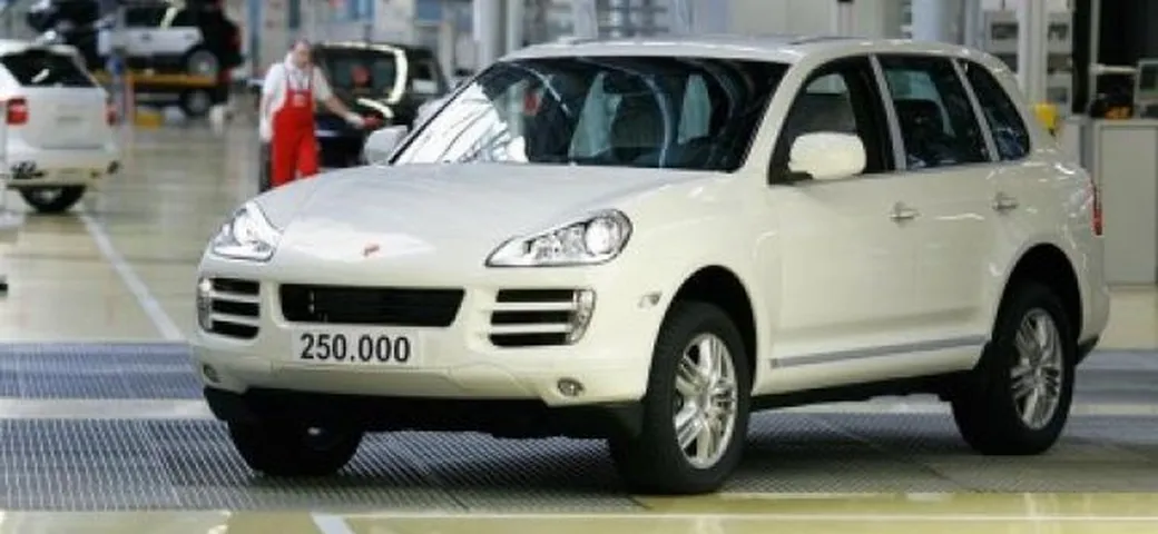Porsche: prodotta la Cayenne numero 250.000