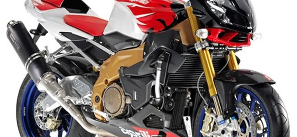 Nuova Aprilia Tuono Factory