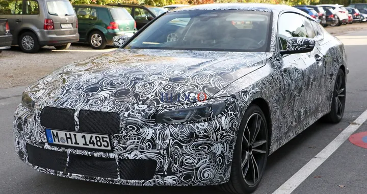 BMW Serie 4 Coupè: le foto spia