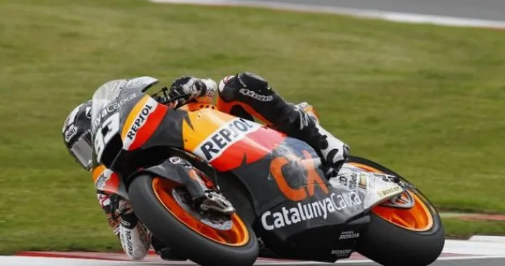 Assen, Moto2: Marquez imprendibile in qualifica, Espargaro e Iannone in prima fila