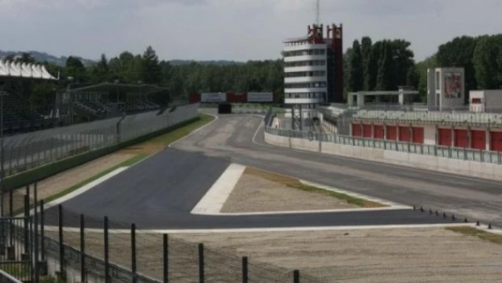Weekend tragico a Imola. Muore un motociclista durante un turno di prove libere