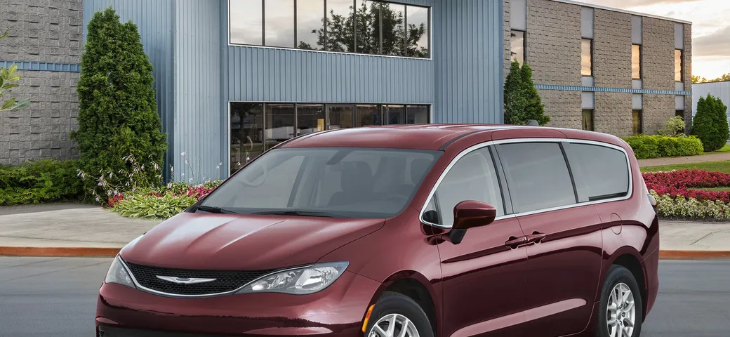 Chrysler Voyager, la versione MY 2021 sarà disponibile solo per le flotte
