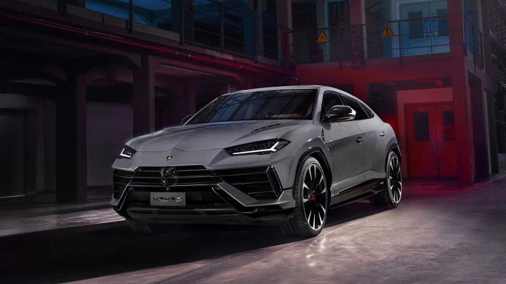 Lamborghini Urus S: prezzo, motore e prestazioni