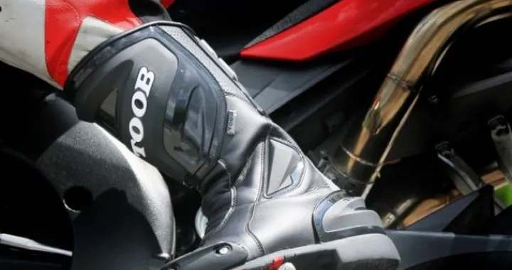 Toob, nuovo marchio italiano di stivali da moto, lancia Xanto